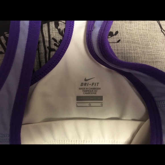 Bunch of Nike racerbacks and one Tee - Picture 3 of 5